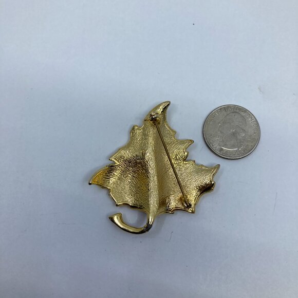 Vtg 1970 SPHINX brushed gold leaf brooch - Picture 3 of 4
